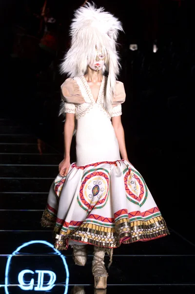 Look 12